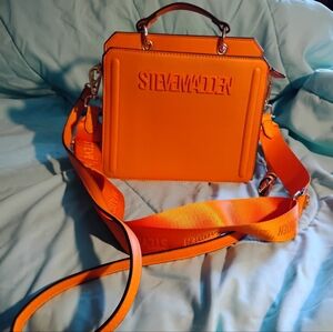 Steve Madden Bevlyn Crossbody Convertable Bag with Adjustable Strap